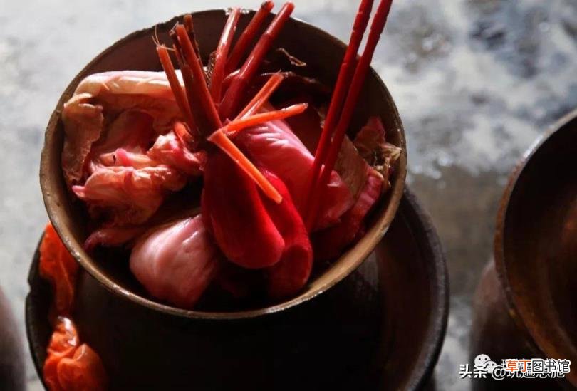 酸菜的酸度有啥决定的 酸菜为什么会酸