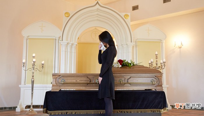 梦见死人复活还说话了