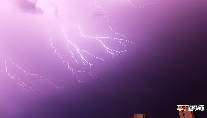 梦见电闪雷鸣是什么预兆