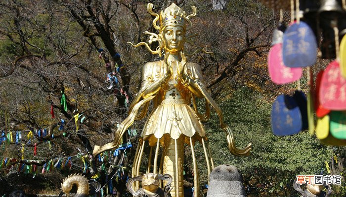 梦见好几个不同神像
