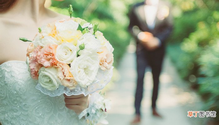 梦见和别人结婚是什么意思
