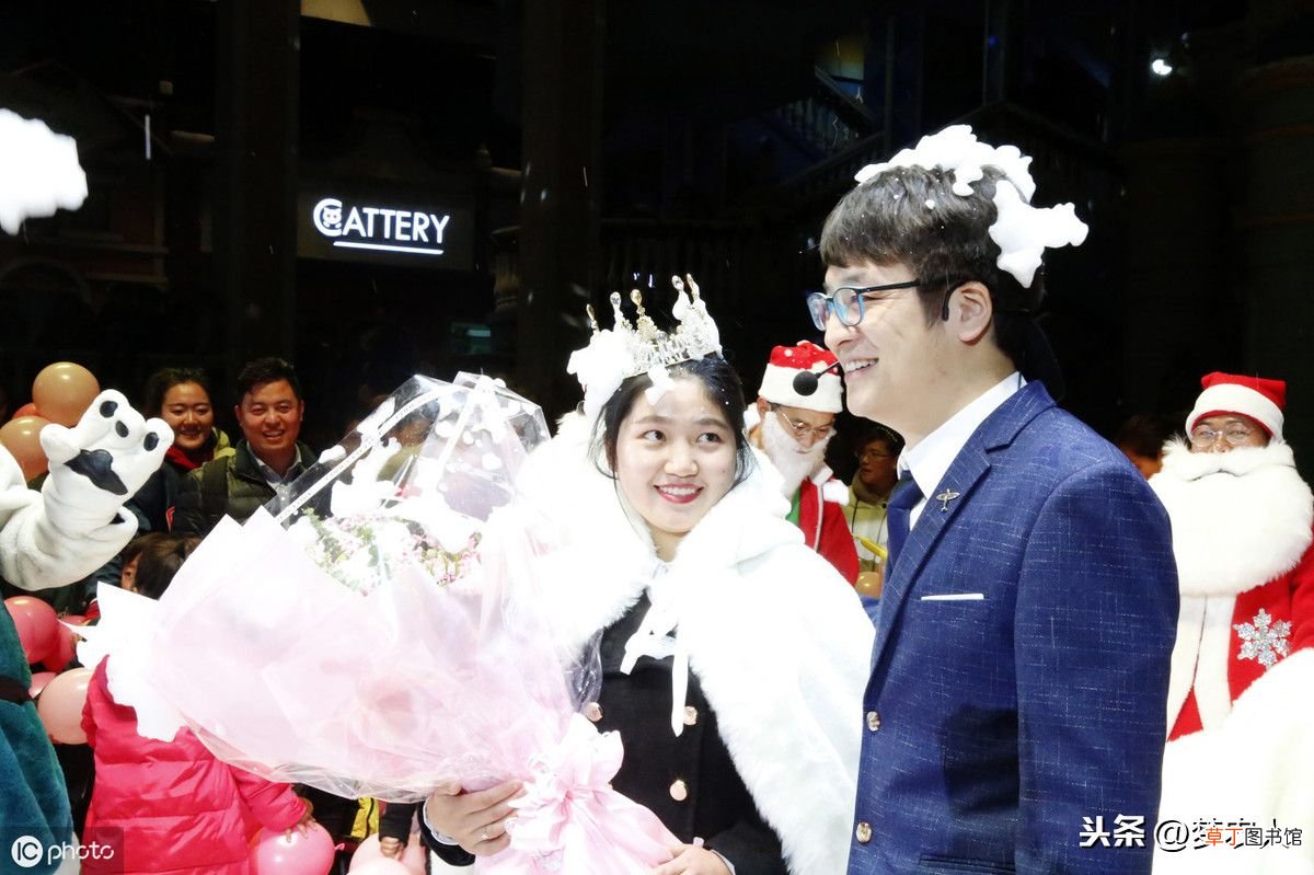 婚礼证婚人致词讲话稿大全 婚礼证婚人词