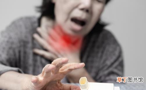 突发哮喘急救不能背 哮喘急救正确的做法分享