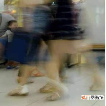 女人鞋多了为什么不好 为什么要穿鞋