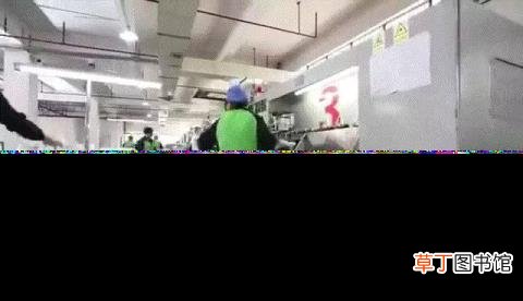 小茗同学开盖后未及时饮用 小茗同学为什么两个盖