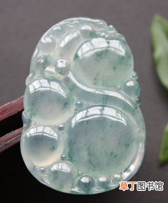 冰种翡翠一般多钱
