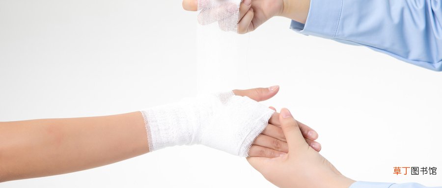 梦见自己很多伤口