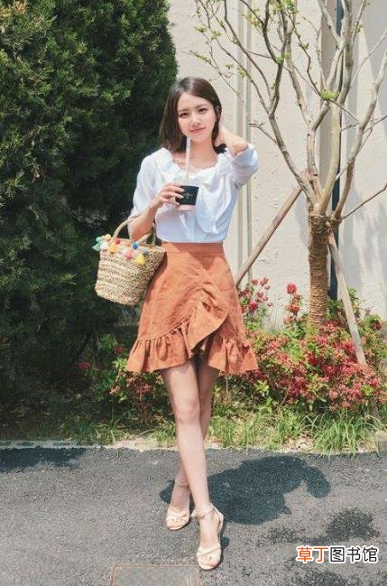 鱼尾裙怎么穿搭
