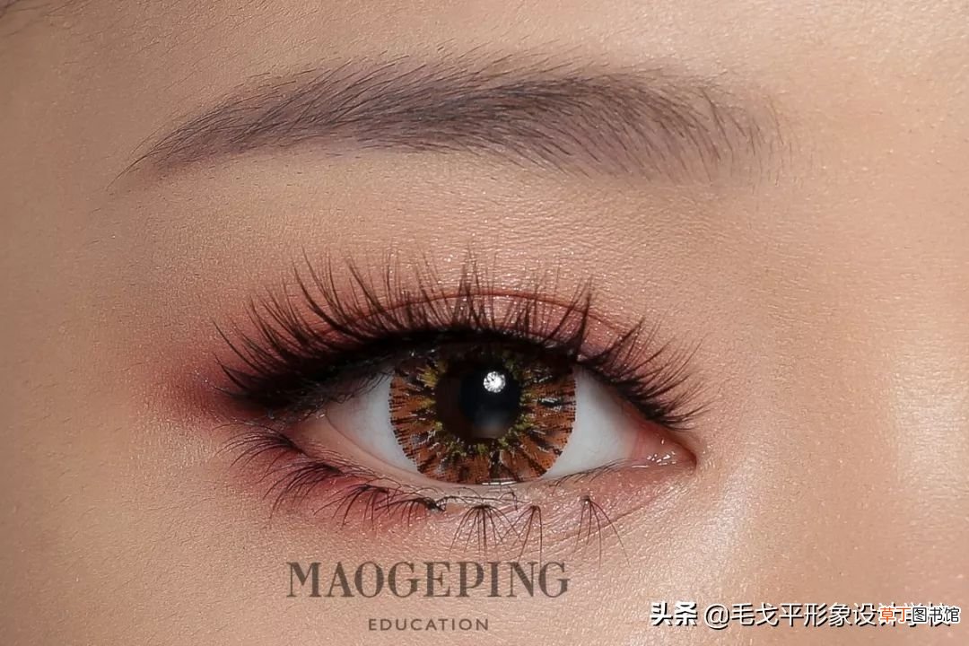如何画出整容级大眼妆？ 大眼妆画法