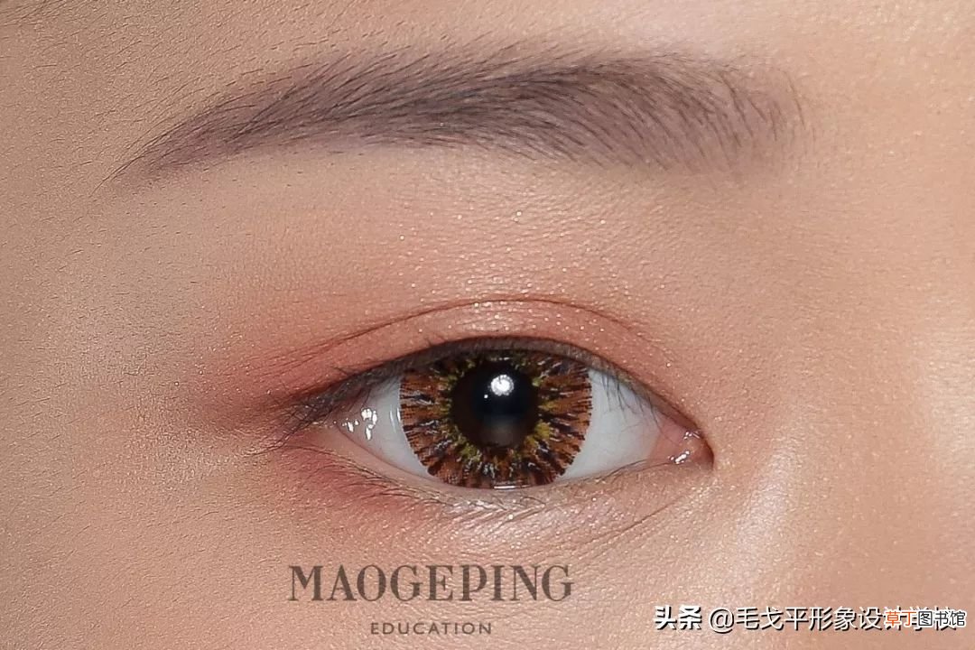 如何画出整容级大眼妆？ 大眼妆画法