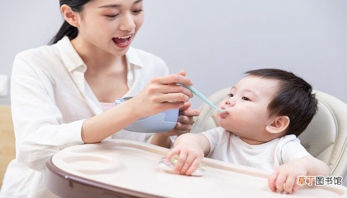 梦见哄小孩