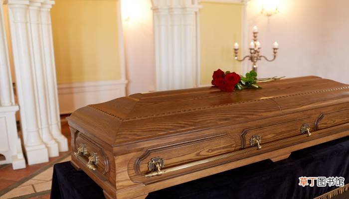 梦见很多不认识的死尸