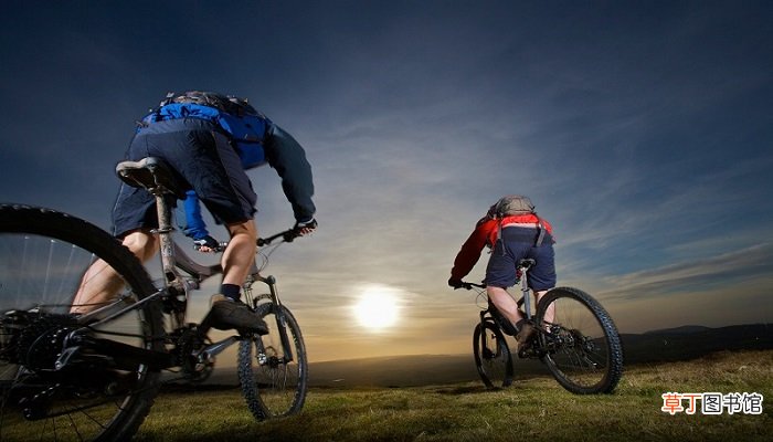 梦见自己骑自行车
