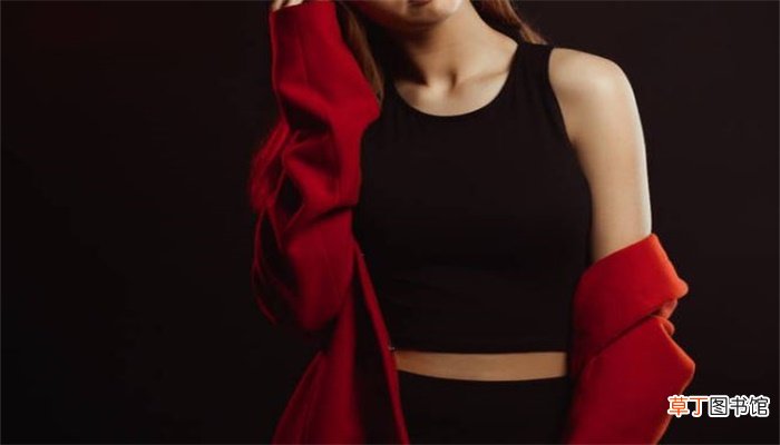 梦见试穿衣服