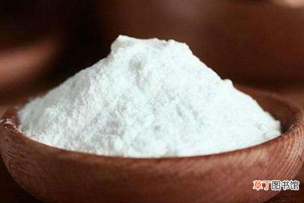 家家厨房都有的“它”，挖一勺放盆里，花苞开满枝，还能防虫害