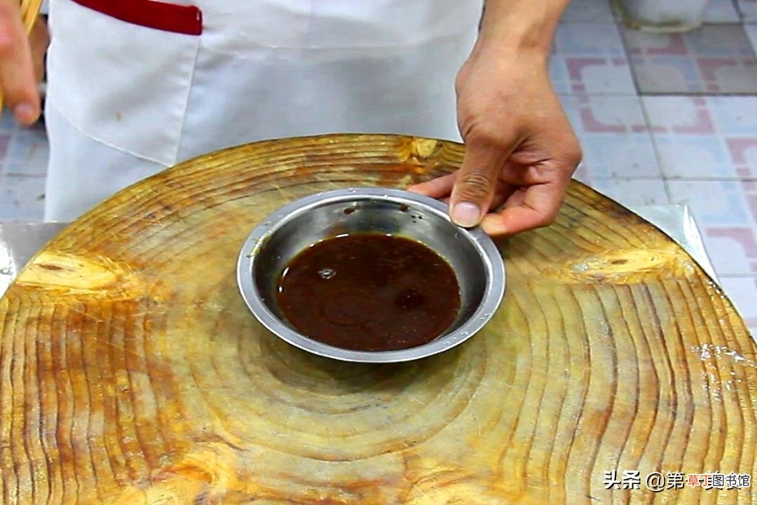炒猪肝是先焯水还是直接下锅？ 猪肝怎么炒好吃