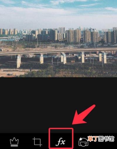 Picsart照片添加水面倒影的技巧 picsart水面倒影效果怎么做?