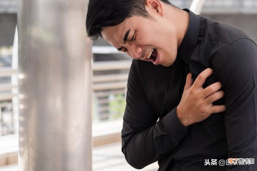 人好好的吐血怎么回事 人为什么吐血