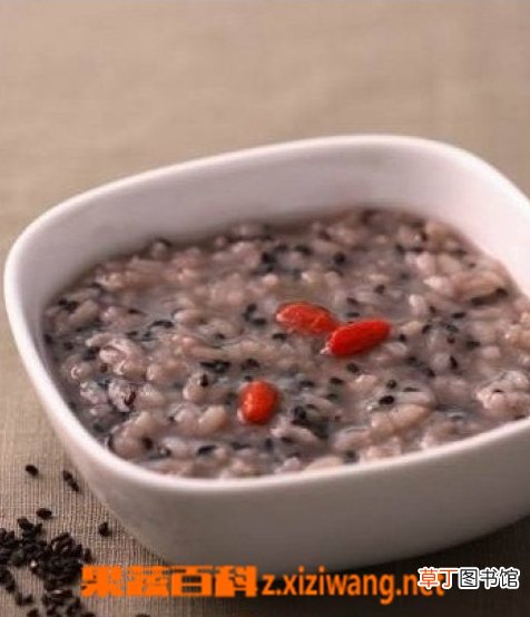 黑芝麻糙米粥的材料和做法步骤
