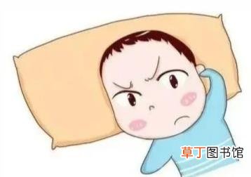 耳屎很稀像水一样 为什么耳屎是稀的