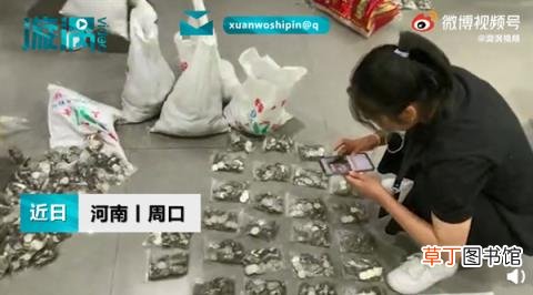 大叔提十多麻袋硬币4S店给娃买车！员工：20多人数了3个多小时