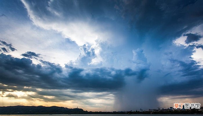 梦见暴风雨即将来临预示什么