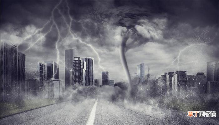 梦见地震云