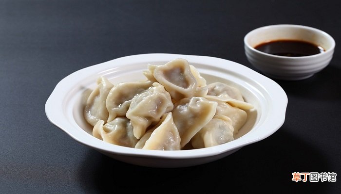 梦见吃饺子