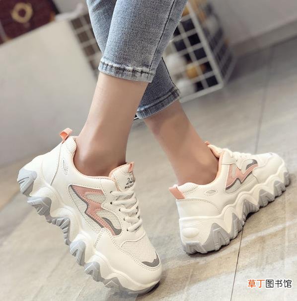 小白鞋发黄怎么办? 教你3个小妙招轻松变白