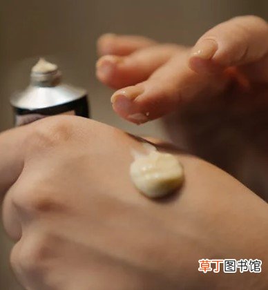洁颜霜的正确使用方法