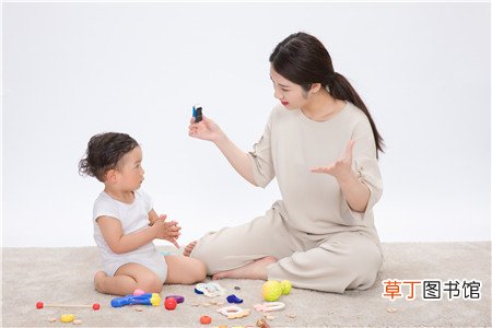 宝宝打四联疫苗和免费的有什么区别