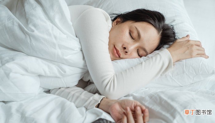 梦见有人拿枪追杀我但是没有打到我