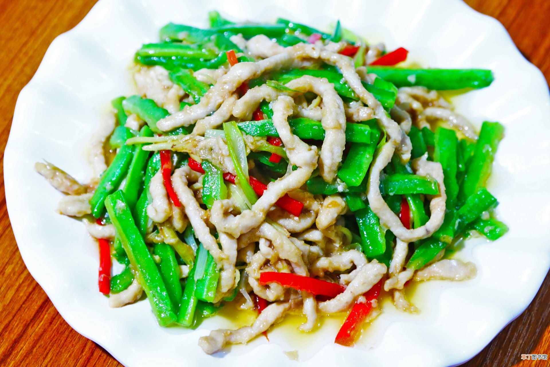 苦瓜炒肉丝的家常做法 苦瓜炒肉的做法