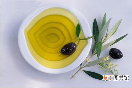 用橄榄油擦脸的误区