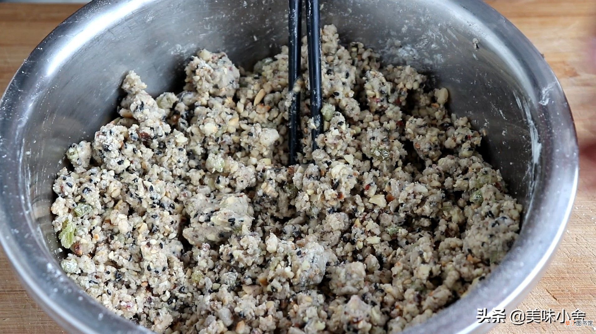 中秋节快到了教你在家做月饼方法 月饼怎么做n呢