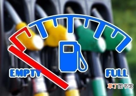 油价迎年内最大降幅！92号汽油重回六元区间：加一箱油少花10元