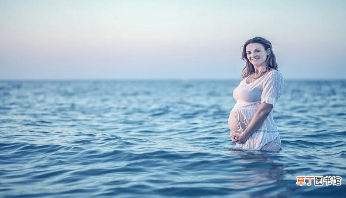 女生梦见自己怀孕
