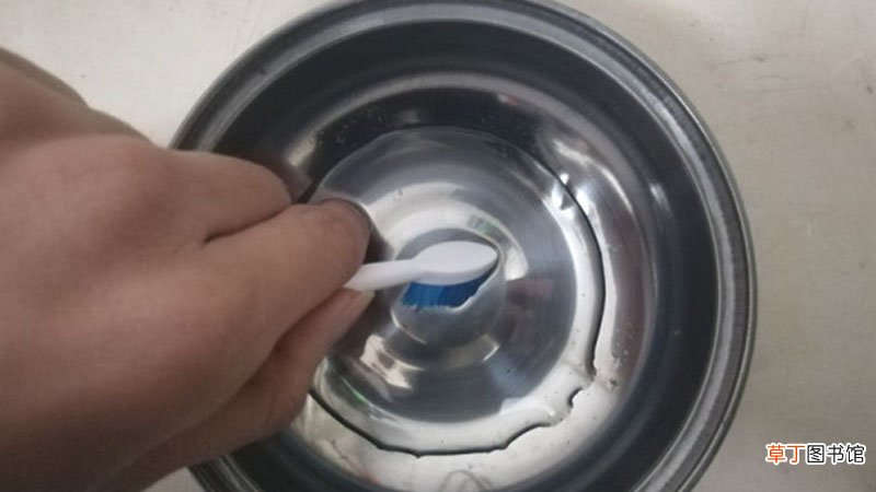 不锈钢碗上的标签胶怎么去除