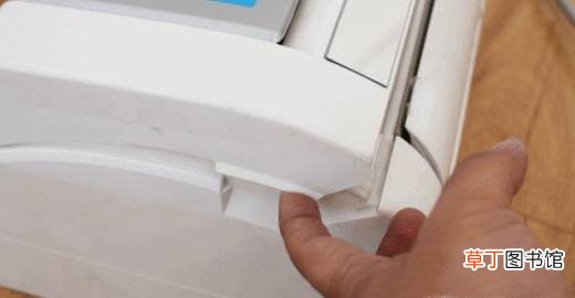 格力空调前盖怎么打开
