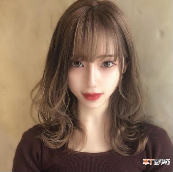 大脸女生适合的发型有哪些