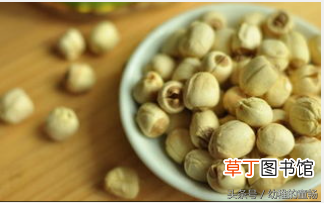莲子心功效？ 莲子心的功效与禁忌？