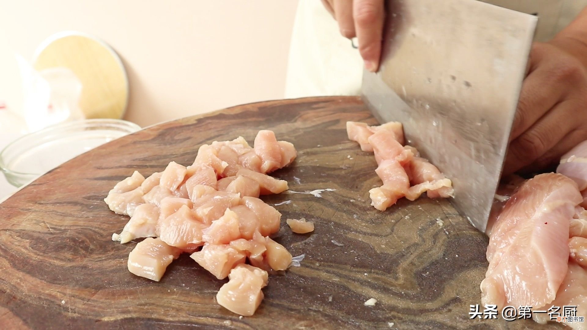 鸡胸肉怎么做才好吃 鸡胸肉怎样做才好吃做法？