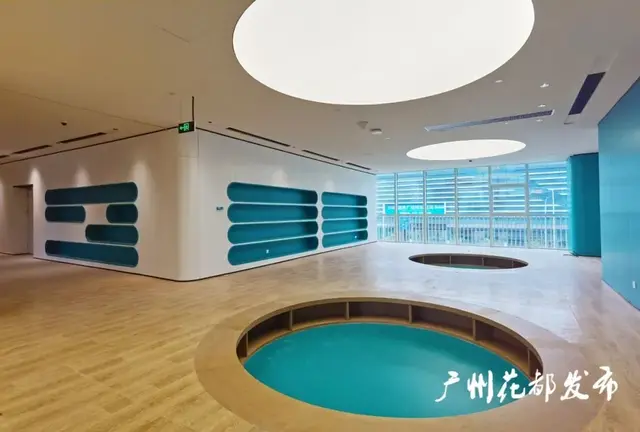 这个新网红图书馆好靓啊 广州新图书馆开馆