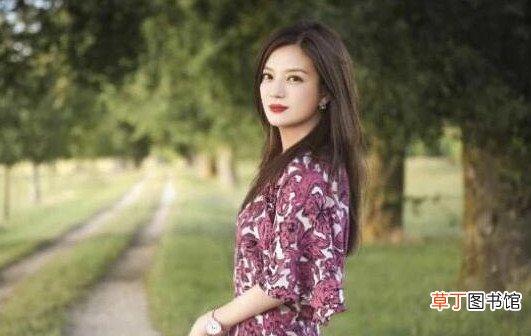 赵薇做了什么事这么多人恨他 赵薇被国家封了吗
