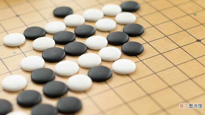 围棋棋盘共有几个交叉点