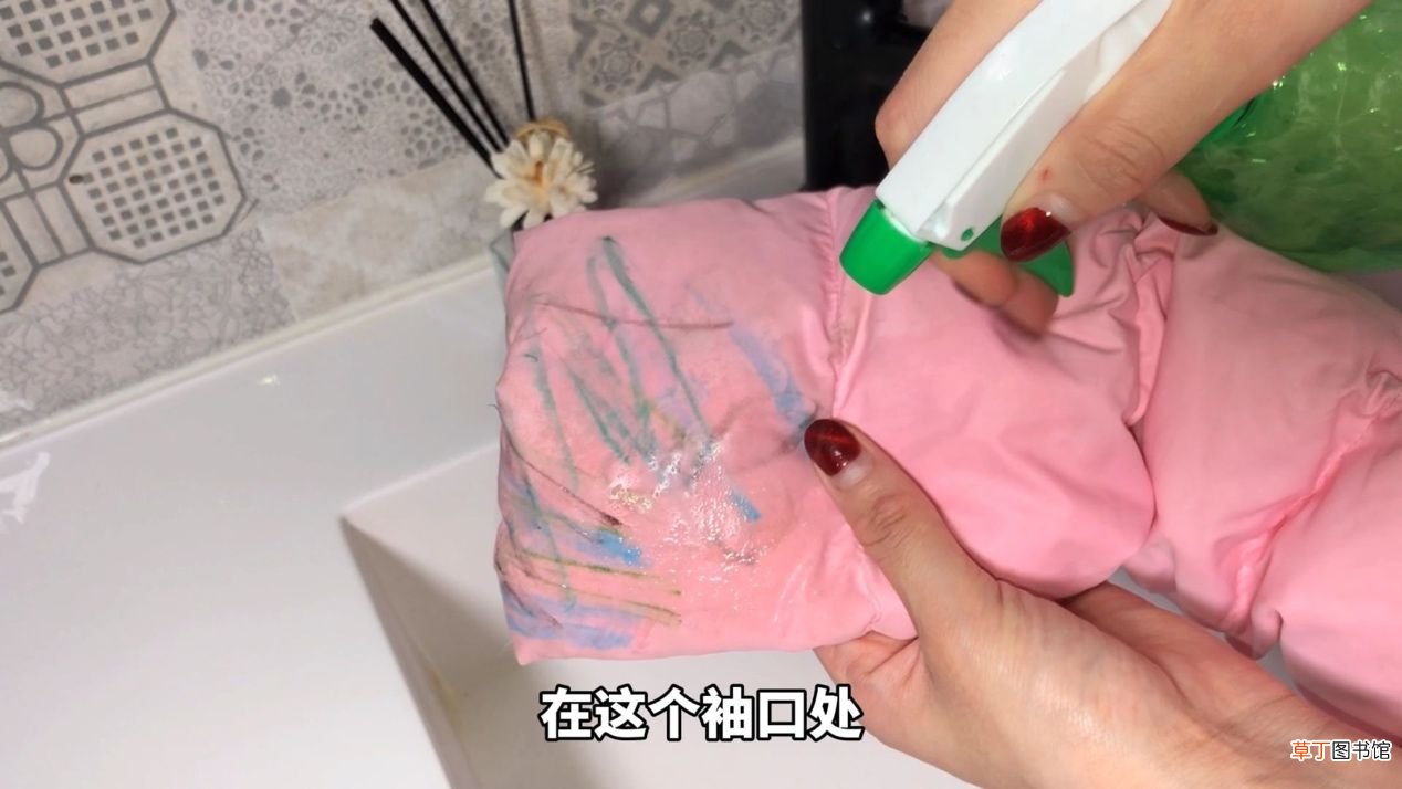 羽绒服怎么洗干净？ 教你自己在家洗羽绒服