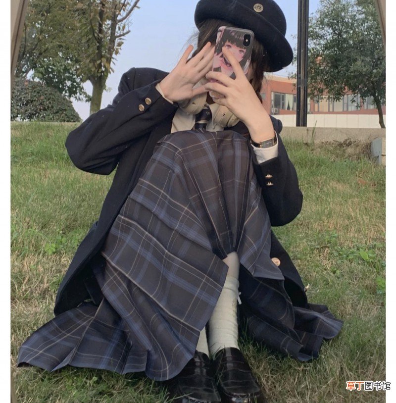 优等生jk制服裙长度到哪