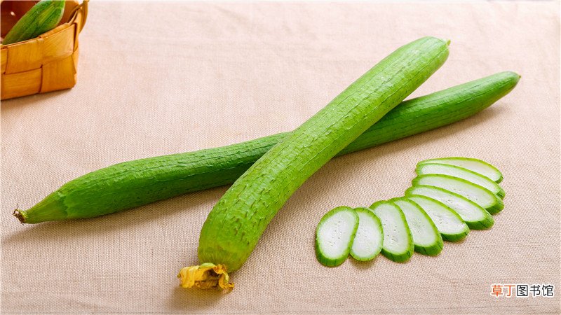 丝瓜发黑的原因