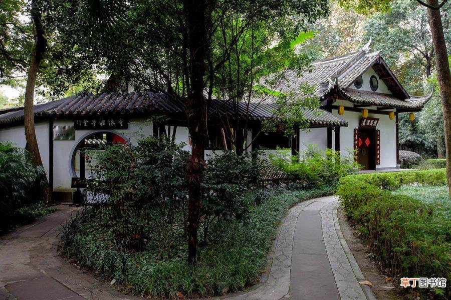 人生自古谁无死的全诗 杜甫被誉为什么