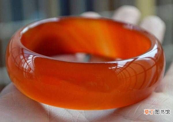 玛瑙的鉴别 玛瑙的鉴别方法